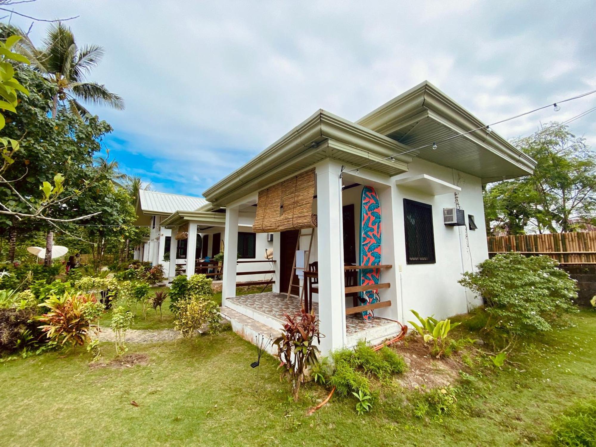 Готель General'S Hideout Siargao Хенераль-Луна Екстер'єр фото
