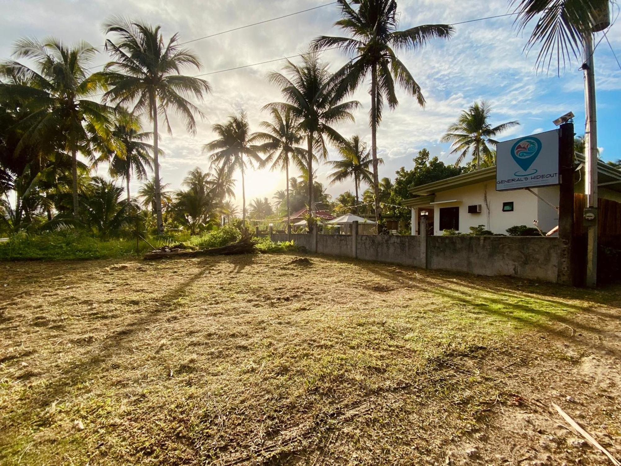 Готель General'S Hideout Siargao Хенераль-Луна Екстер'єр фото